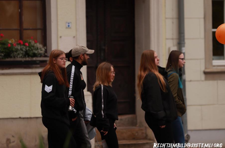 Foto von 5 jugendlichen Teilnehmenden am 12.7.25 in Apolda.