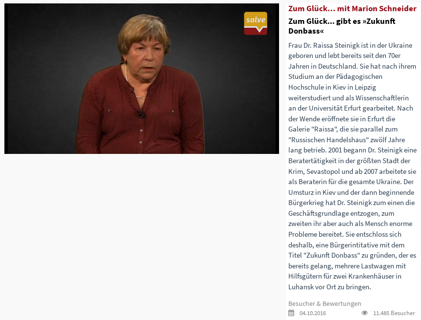 Zu sehen ist Raissa Steinigk in rotem Hemd und mit Brille, oben rechts im Bild das Logo von Salve TV. Rechts des Bildes die Überschrift „Zum Glück… gibt es 'Zukunft Donbass'“